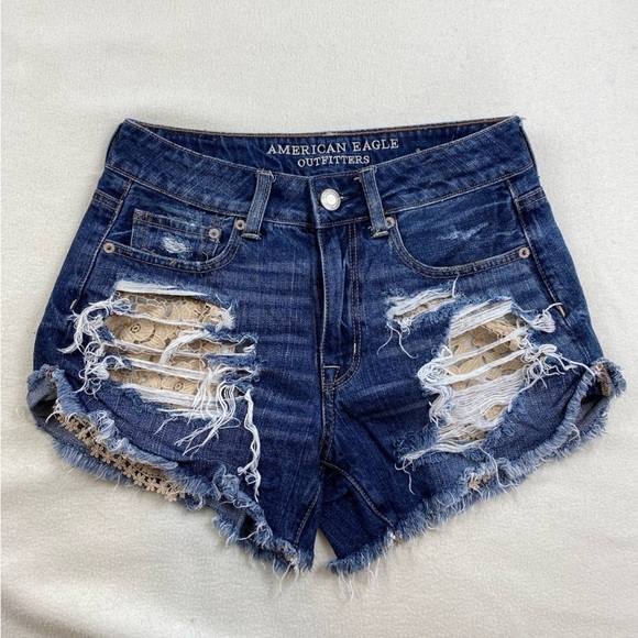 American Eagle Women’s Shorts Hi-Rise Festival Denim Jean Shortie Holes Crochet - Picture 2 of 11